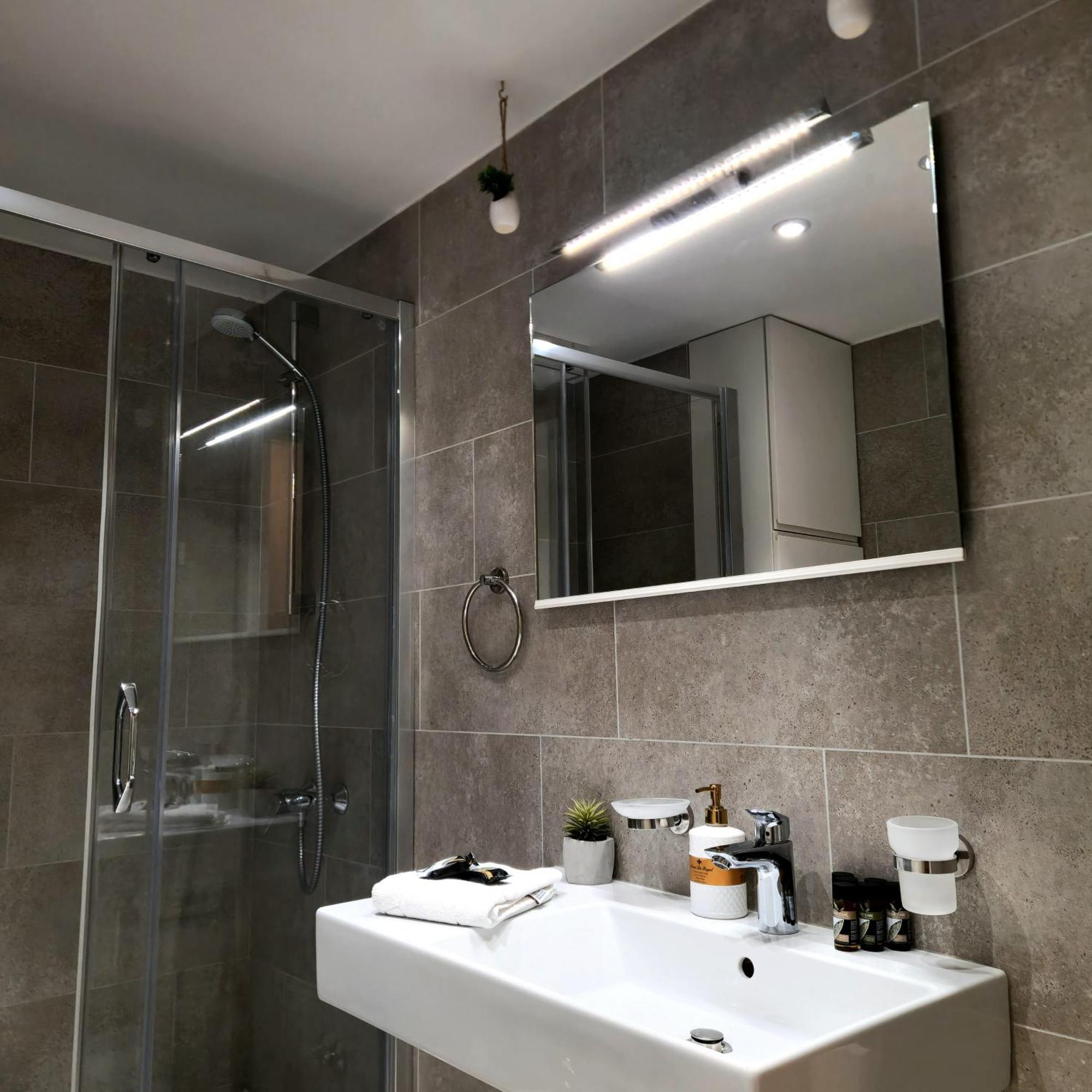 Four Views By The Sea Apartments Μπούντβα Εξωτερικό φωτογραφία